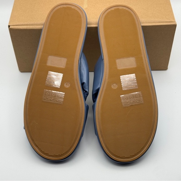 Journee Addilynn Slides Blue Size 9.5 - Picture 4 of 6